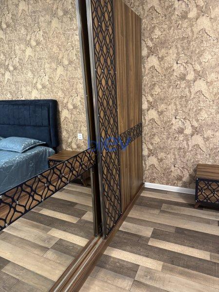 Satılır 4 otaqlı Həyət evi  300m², Bakı