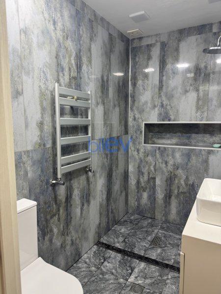 Satılır 4 otaqlı Həyət evi  300m², Bakı