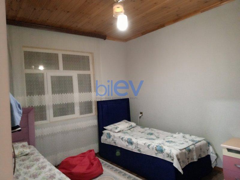 Satılır 5 otaqlı Həyət evi  250m², Bakı