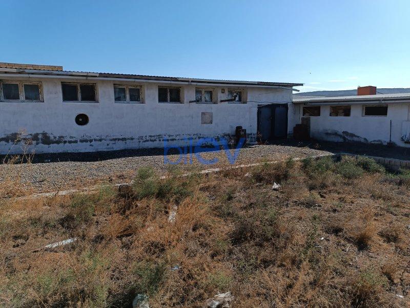 Satılır 1 otaqlı Obyekt  337m², Bakı