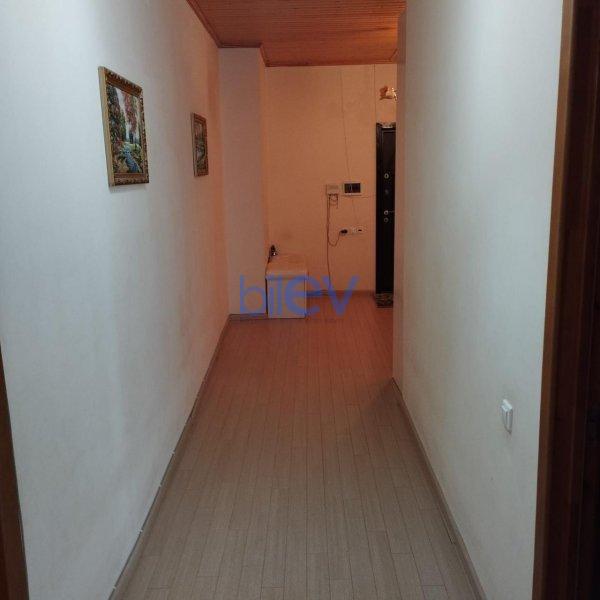 Satılır 3 otaqlı Köhnə Tikili  108m², Bakı