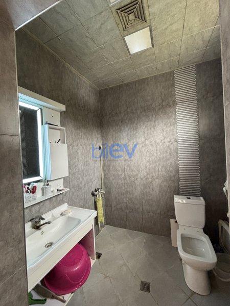 Satılır 4 otaqlı Həyət evi  170m², Bakı
