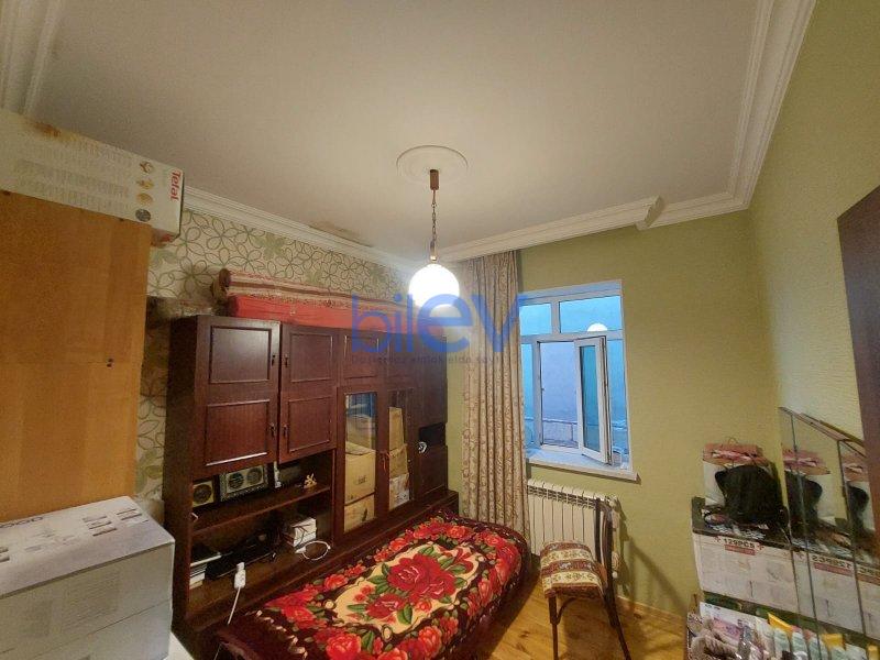 Satılır 4 otaqlı Həyət evi  110m², Bakı