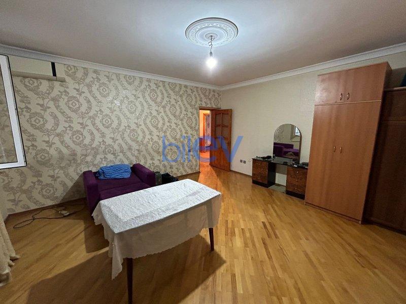 Satılır 3 otaqlı Köhnə Tikili  72m², Bakı