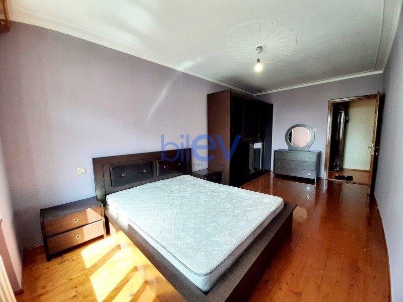 Kirayə (aylıq) 5 otaqlı Köhnə Tikili  120m², Bakı