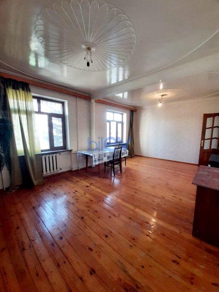 Kirayə (aylıq) 5 otaqlı Köhnə Tikili  120m², Bakı