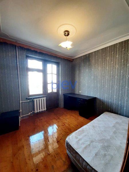 Kirayə (aylıq) 5 otaqlı Köhnə Tikili  120m², Bakı