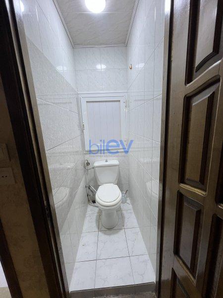 Kirayə (aylıq) 5 otaqlı Köhnə Tikili  120m², Bakı