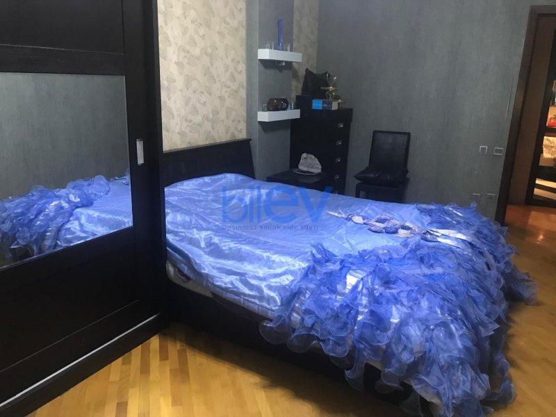 Satılır 3 otaqlı Yeni Tikili  121m², Bakı