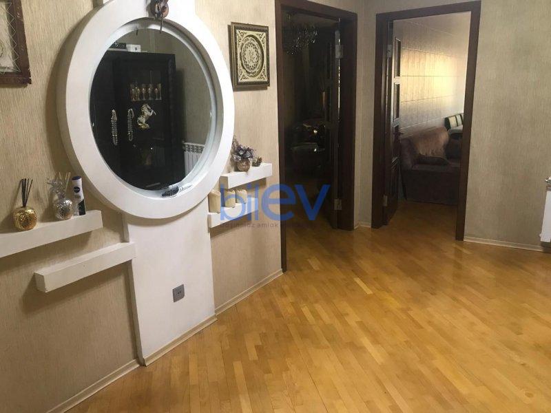 Satılır 3 otaqlı Yeni Tikili  121m², Bakı
