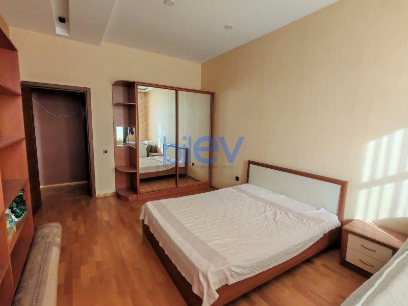 Kirayə (aylıq) 3 otaqlı Yeni Tikili  145m², Bakı