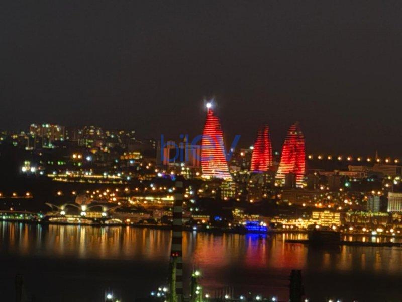 Satılır 2 otaqlı Yeni Tikili  65m², Bakı