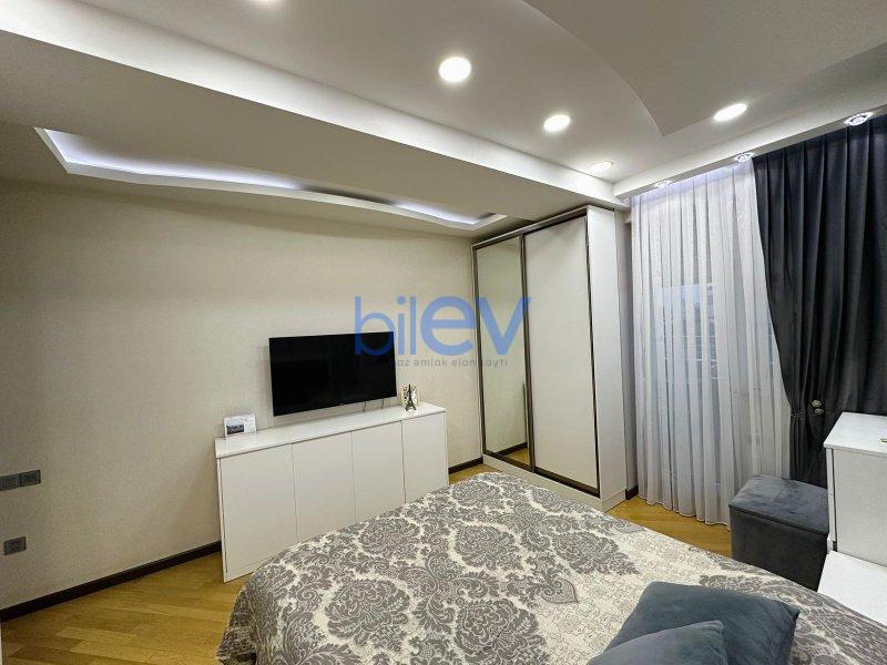 Satılır 2 otaqlı Yeni Tikili  65m², Bakı