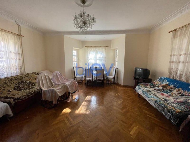Satılır 5 otaqlı Bağ evi  293m², Bakı