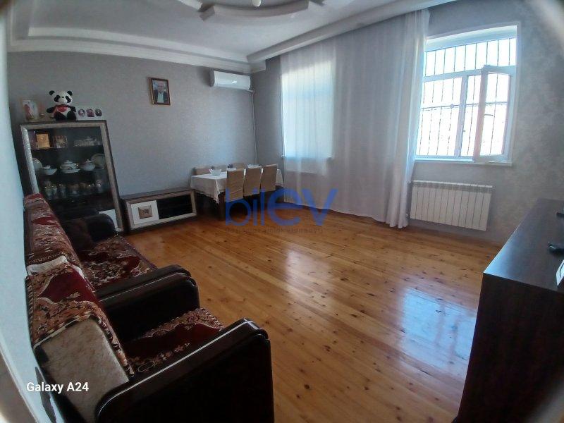 Satılır 4 otaqlı Həyət evi  132m², Bakı