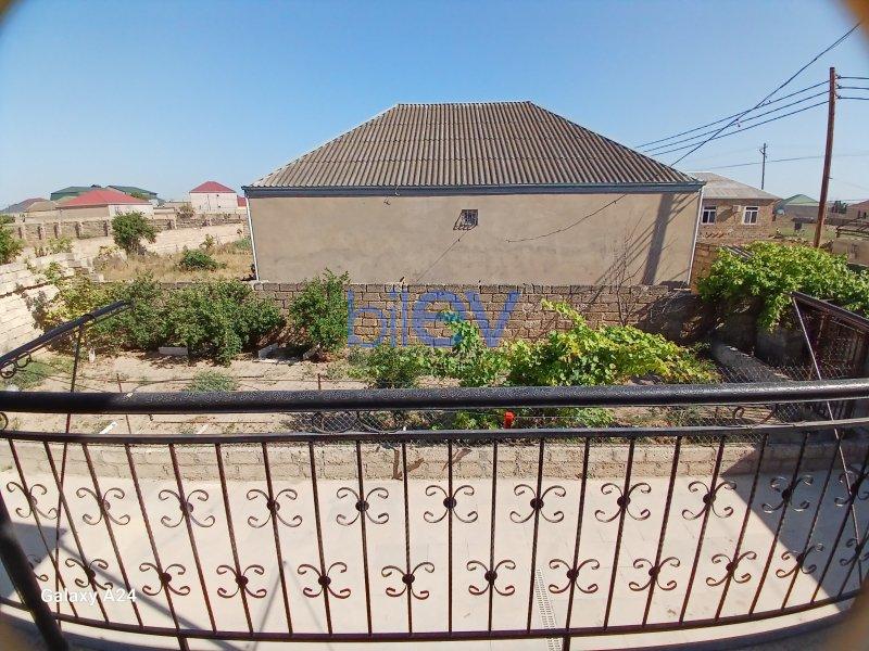 Satılır 4 otaqlı Həyət evi  132m², Bakı