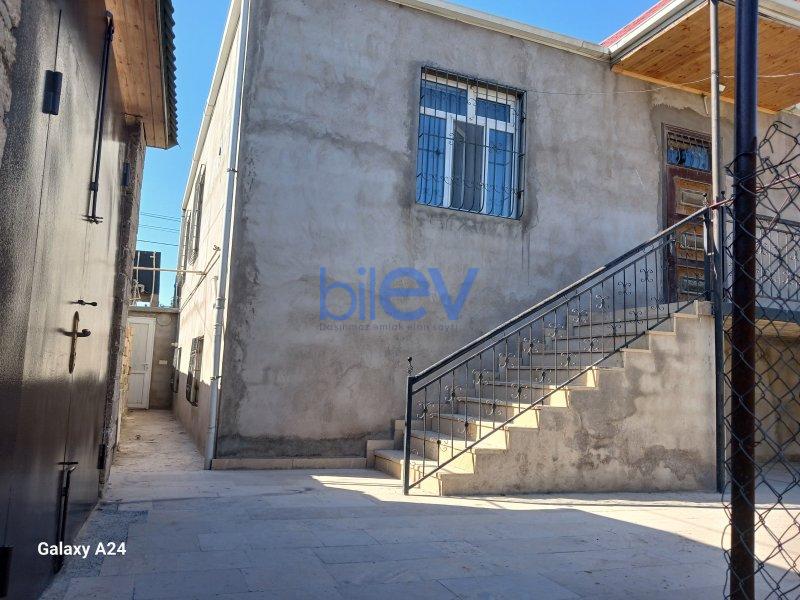 Satılır 4 otaqlı Həyət evi  132m², Bakı