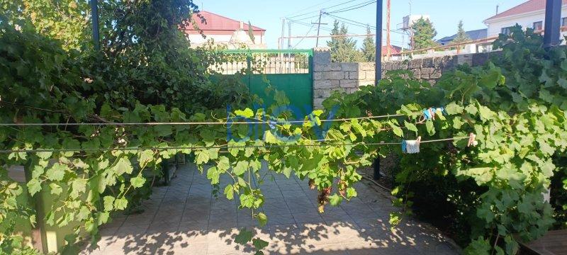 Satılır 3 otaqlı Bağ evi  304m², Bakı