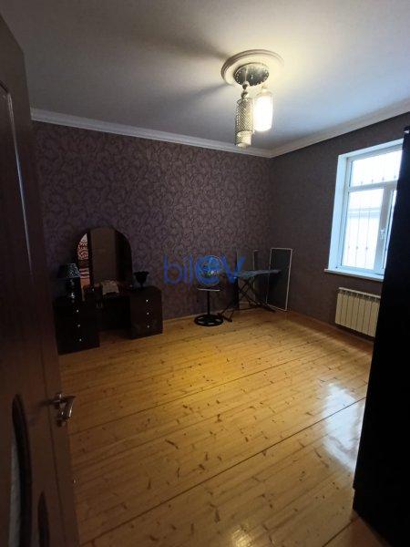 Satılır 6 otaqlı Həyət evi  200m², Bakı