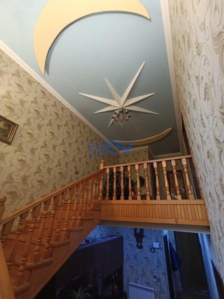 Satılır 6 otaqlı Həyət evi  200m², Bakı