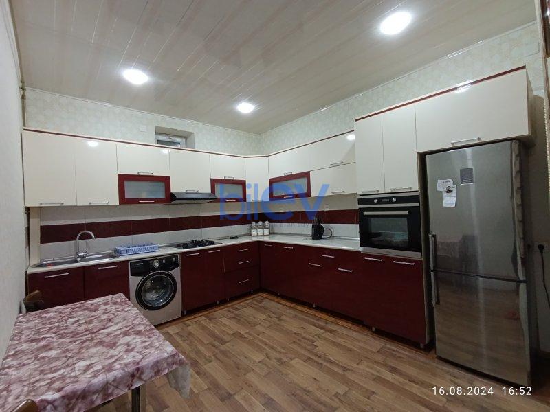 Satılır 5 otaqlı Həyət evi  210m², Bakı
