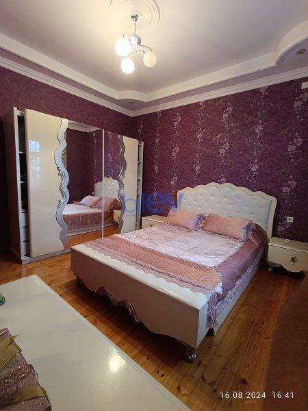 Satılır 5 otaqlı Həyət evi  210m², Bakı