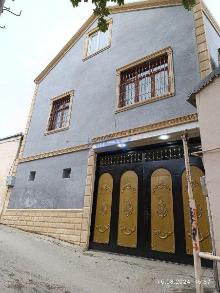 Satılır 5 otaqlı Həyət evi  210m², Bakı