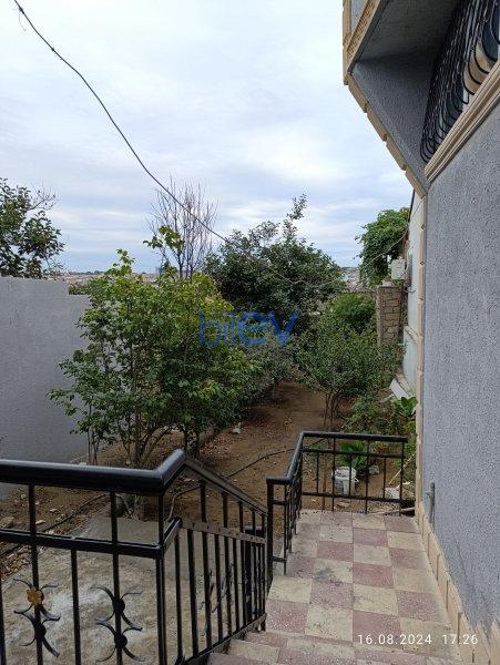 Satılır 5 otaqlı Həyət evi  210m², Bakı