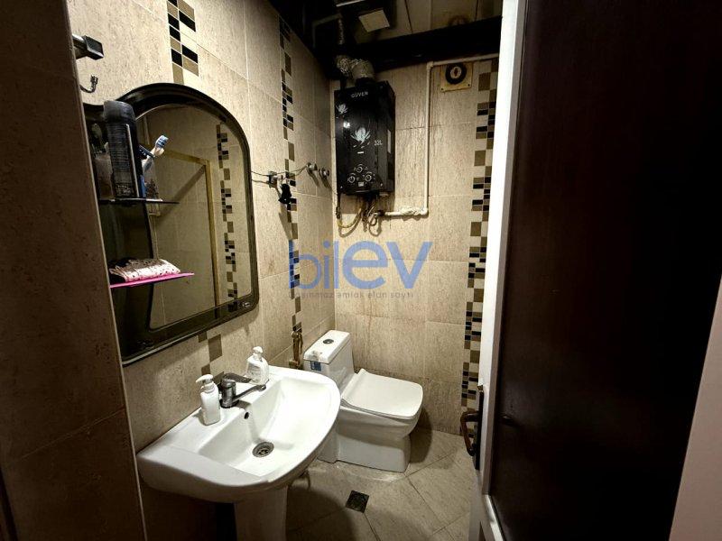 Satılır 3 otaqlı Köhnə Tikili  80m², Bakı