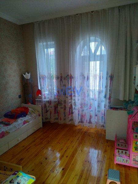 Kirayə (aylıq) 4 otaqlı Həyət evi  84m², Bakı