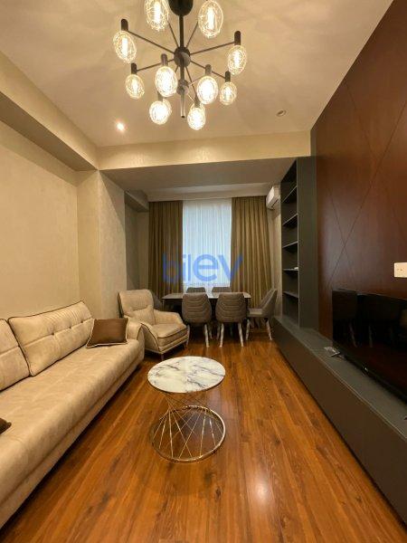 Kirayə (aylıq) 2 otaqlı Yeni Tikili  80m², Bakı