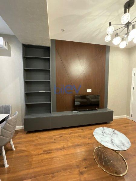 Kirayə (aylıq) 2 otaqlı Yeni Tikili  80m², Bakı