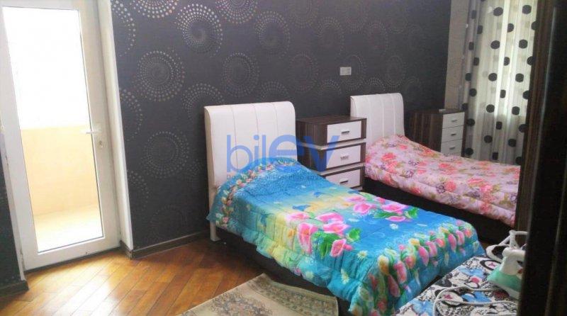 Kirayə (aylıq) 3 otaqlı Yeni Tikili  130m², Bakı