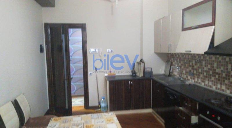 Kirayə (aylıq) 3 otaqlı Yeni Tikili  130m², Bakı