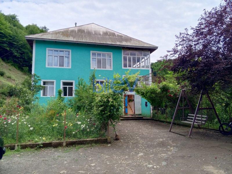 Kirayə (günlük) 6 otaqlı Bağ evi  150m², Lerik