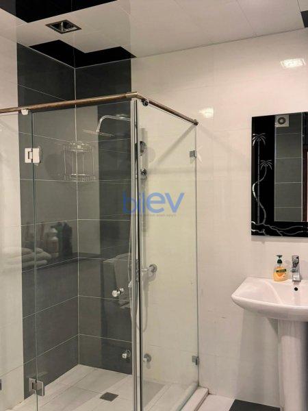 Aylıq Kirayə 3 otaqlı Yeni Tikili bina evi  140m², Bakı