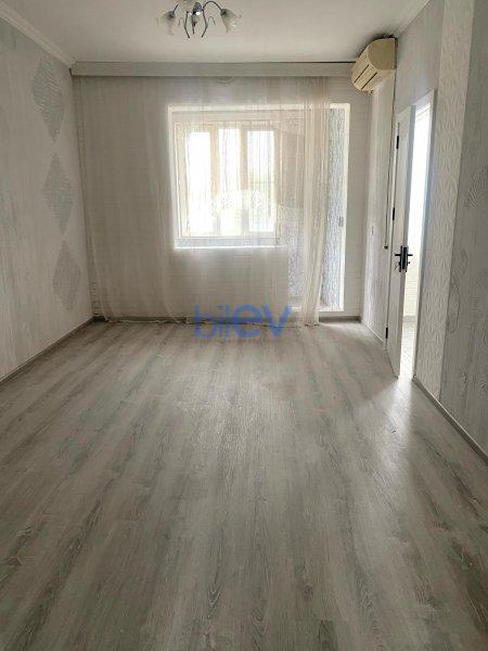 Satılır 2 otaqlı Köhnə Tikili  50m², Bakı