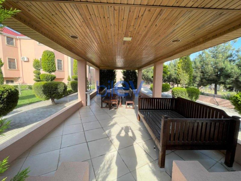 Kirayə (aylıq) 7 otaqlı Bağ evi  350m², Bakı