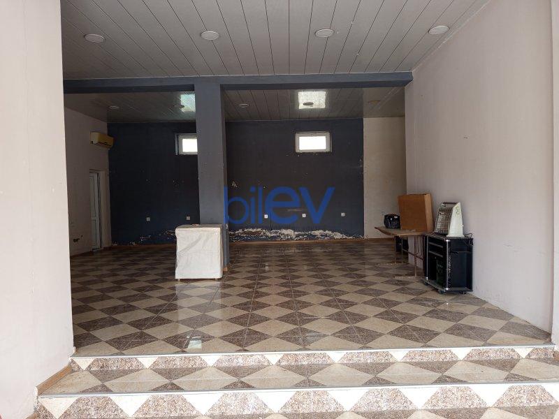 Kirayə (aylıq) 3 otaqlı Obyekt  100m², Bakı