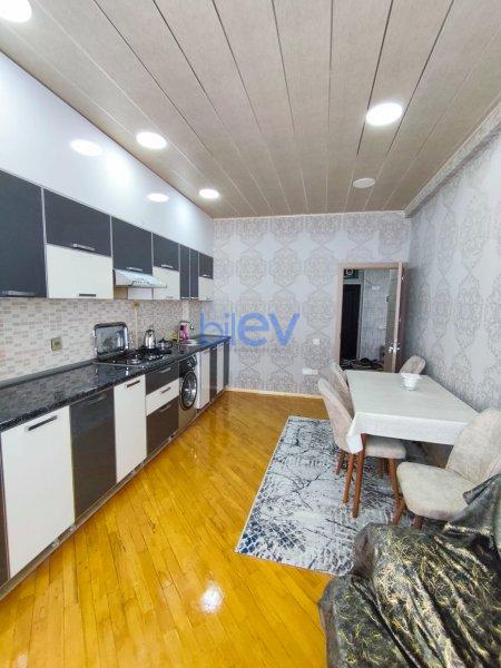Kirayə (aylıq) 3 otaqlı Yeni Tikili  100m², Bakı