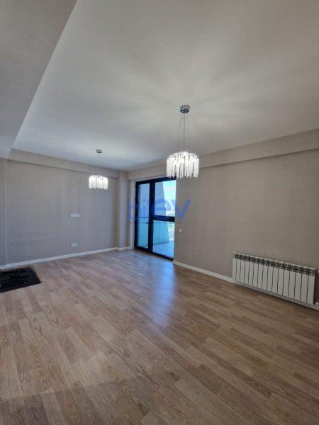 Kirayə (aylıq) 3 otaqlı Yeni Tikili  110m², Bakı