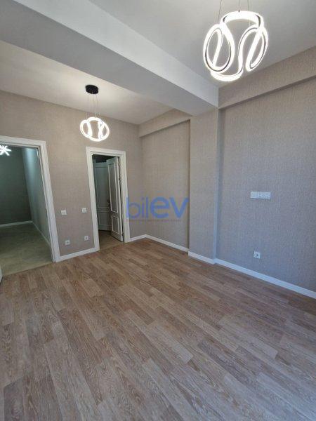 Kirayə (aylıq) 3 otaqlı Yeni Tikili  110m², Bakı