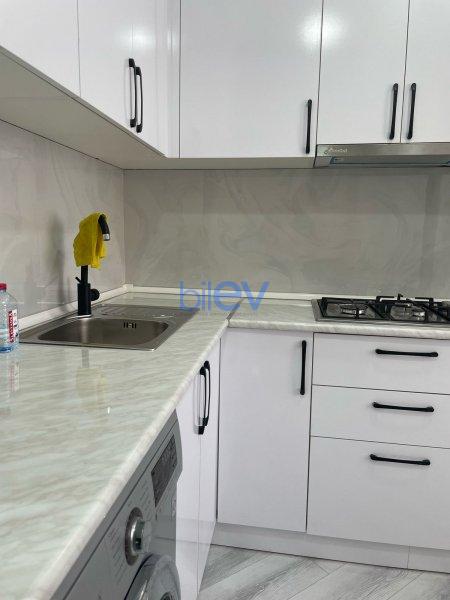 Kirayə (aylıq) 2 otaqlı Köhnə Tikili  65m², Bakı