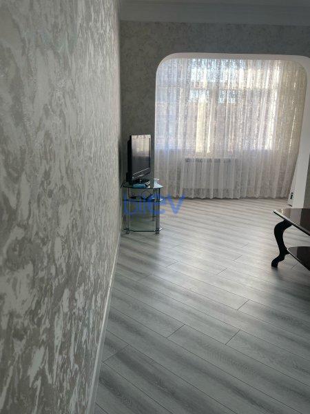 Kirayə (aylıq) 2 otaqlı Köhnə Tikili  65m², Bakı
