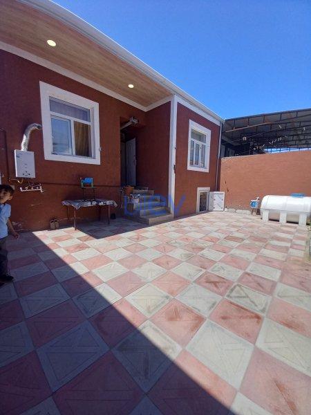 Satılır 3 otaqlı Həyət evi  95m², Bakı