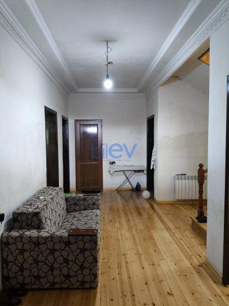 Satılır 8 otaqlı Həyət evi  264m², Bakı
