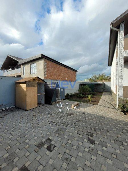 Satılır 5 otaqlı Bağ evi  200m², Bakı