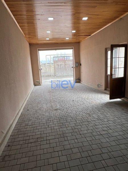 Satılır 7 otaqlı Həyət evi  370m², Bakı