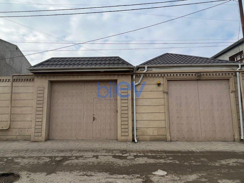 Satılır 7 otaqlı Həyət evi  370m², Bakı