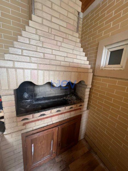 Satılır 7 otaqlı Həyət evi  370m², Bakı
